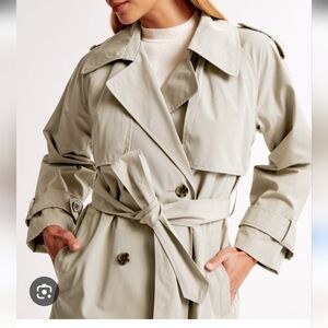 Abercrombie& Fitch Classic Beige Trench Coat, Size  Kids 16 XL Womens Small
